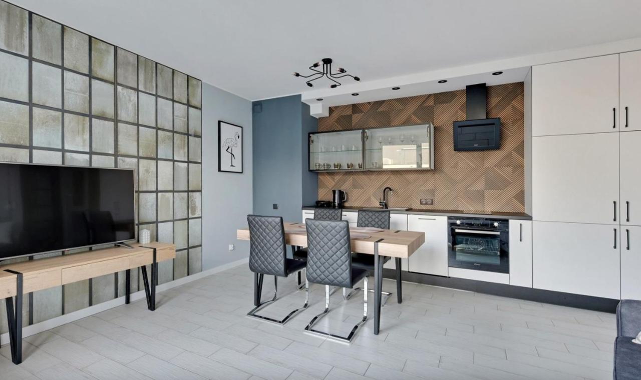 Apartament z balkonem